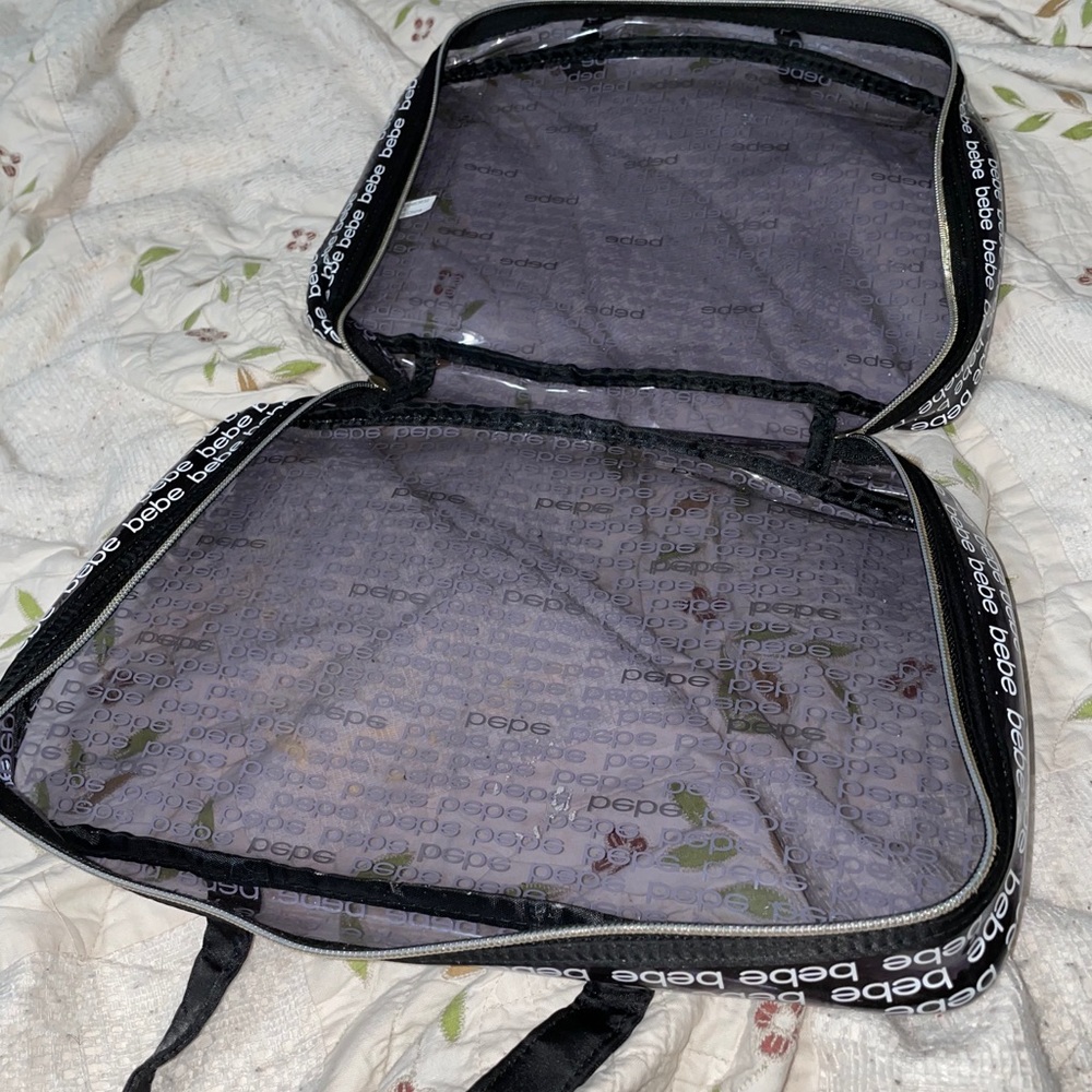 Bebe makeup bag - Picture 3 of 3